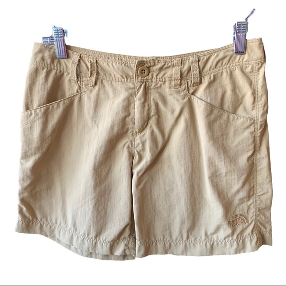 The North Face Horizon Khaki Hiking Shorts - Picture 2 of 8